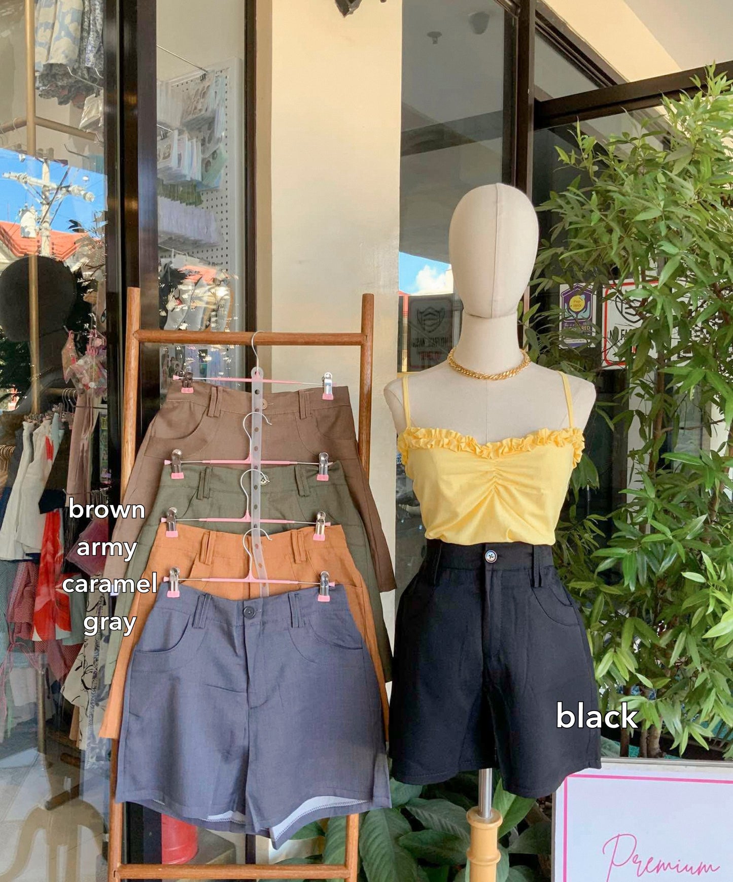 High-waist Shorts