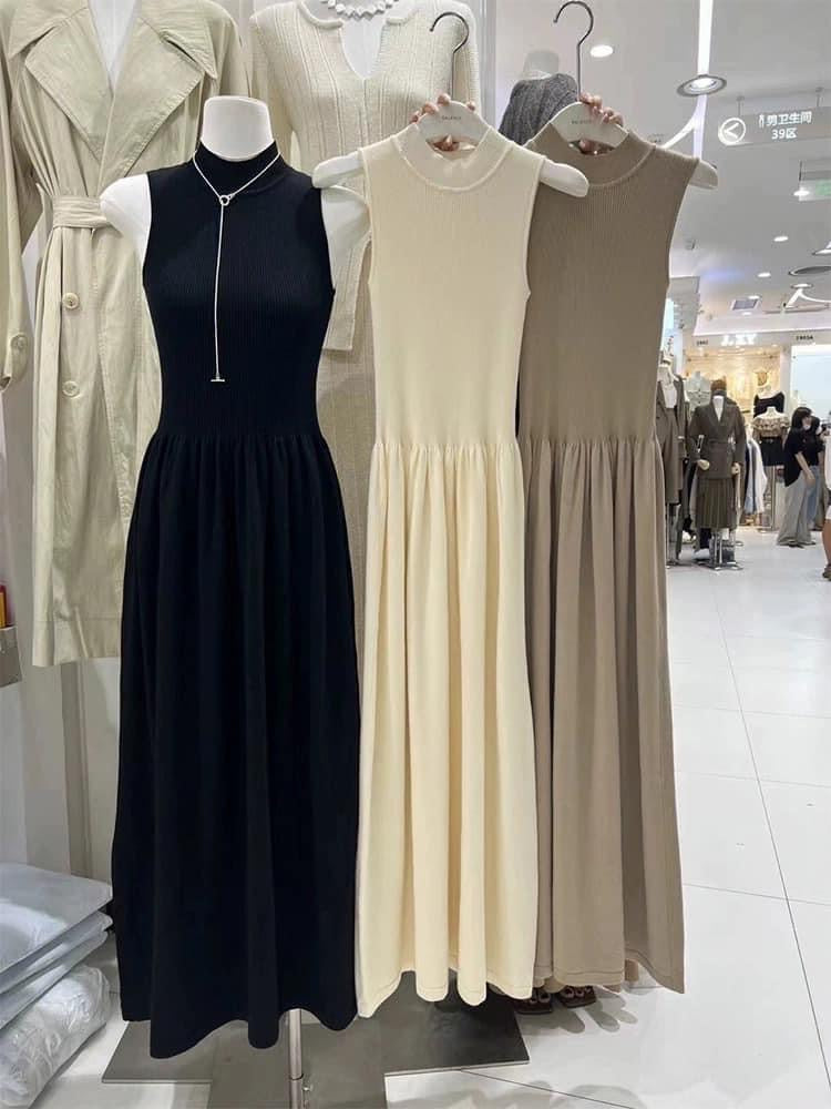 Crewneck Knitted Maxi Dress