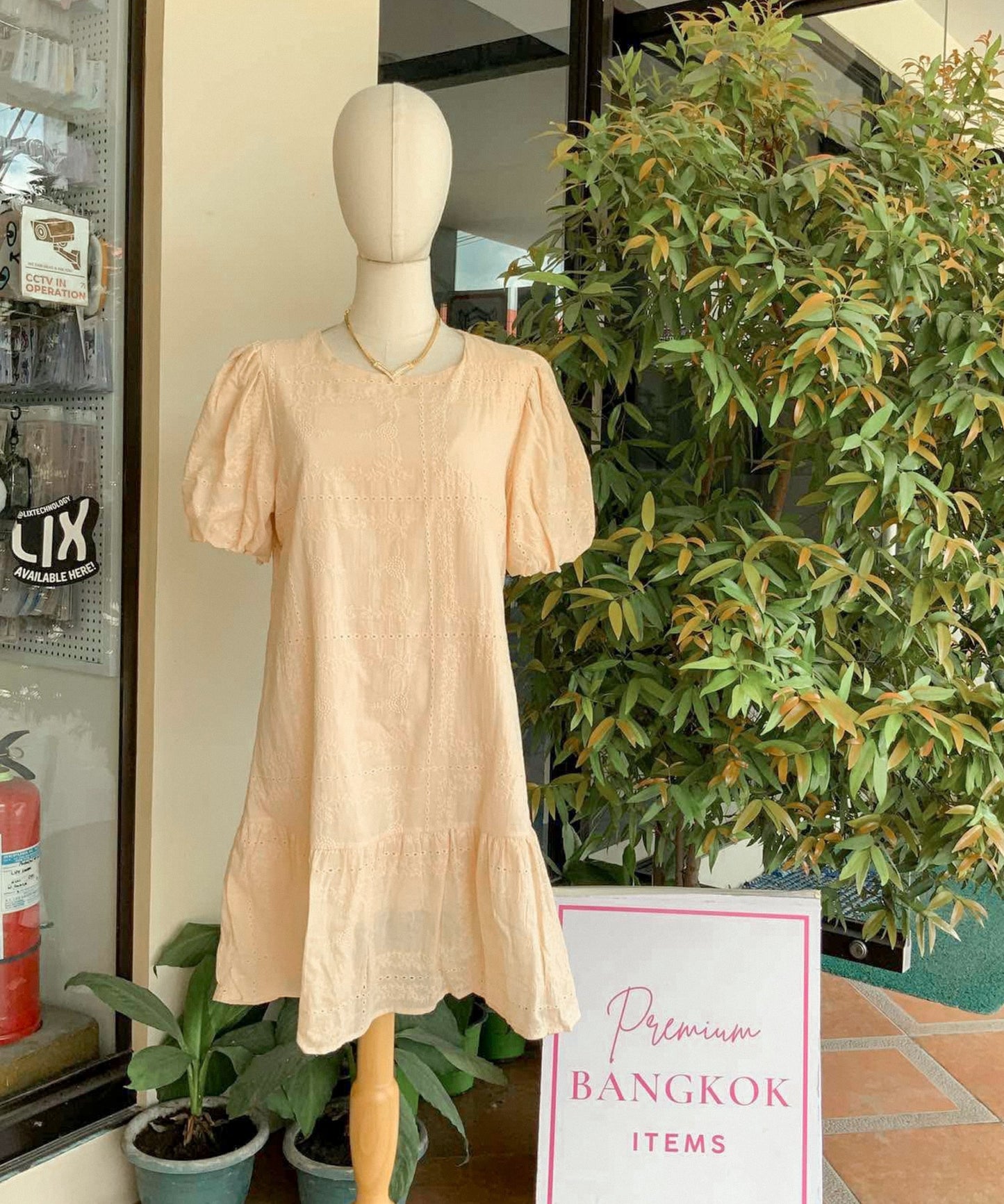 Eyelet Puff-sleeve Babydoll Dress