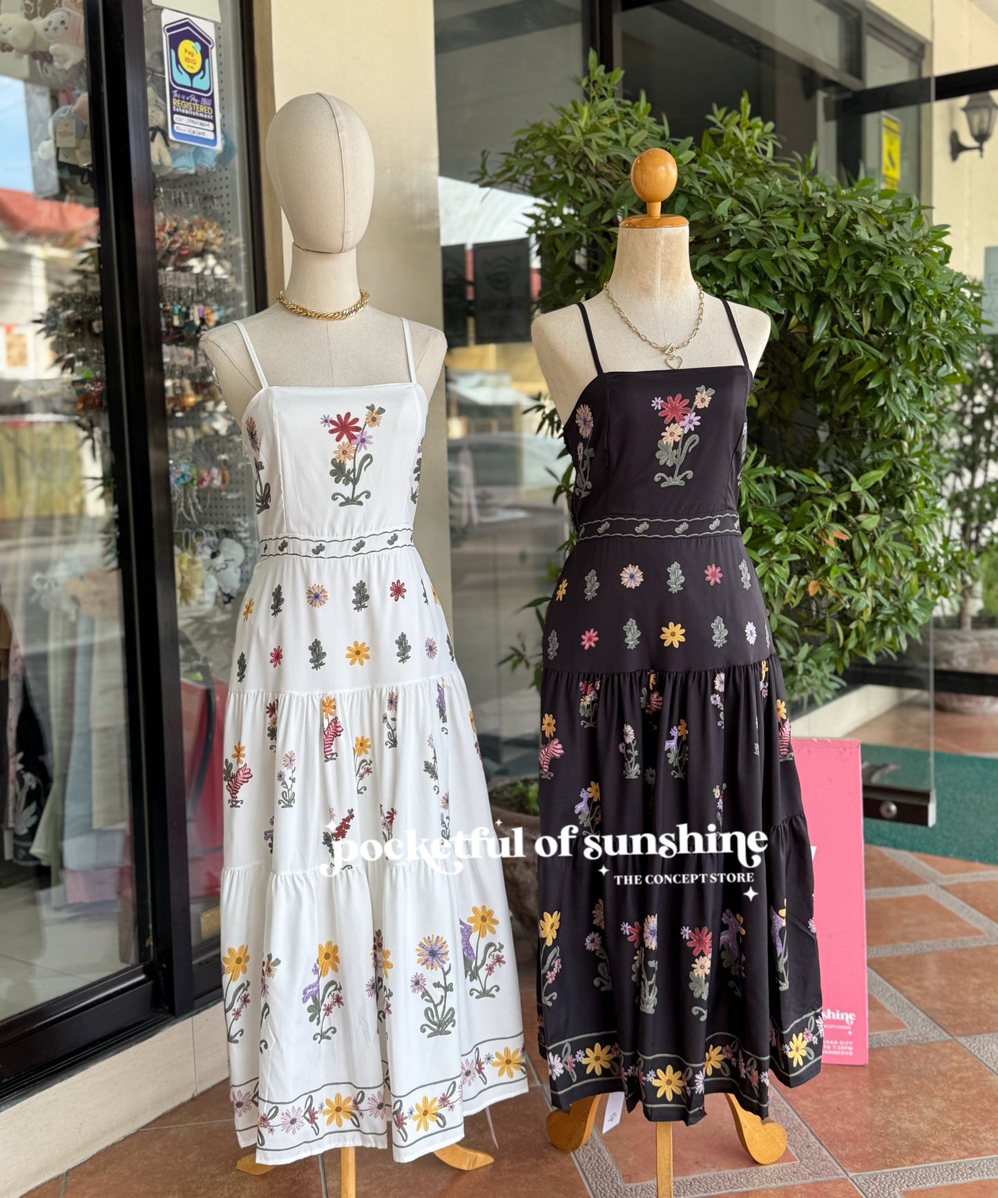 Jia Maxi Dress