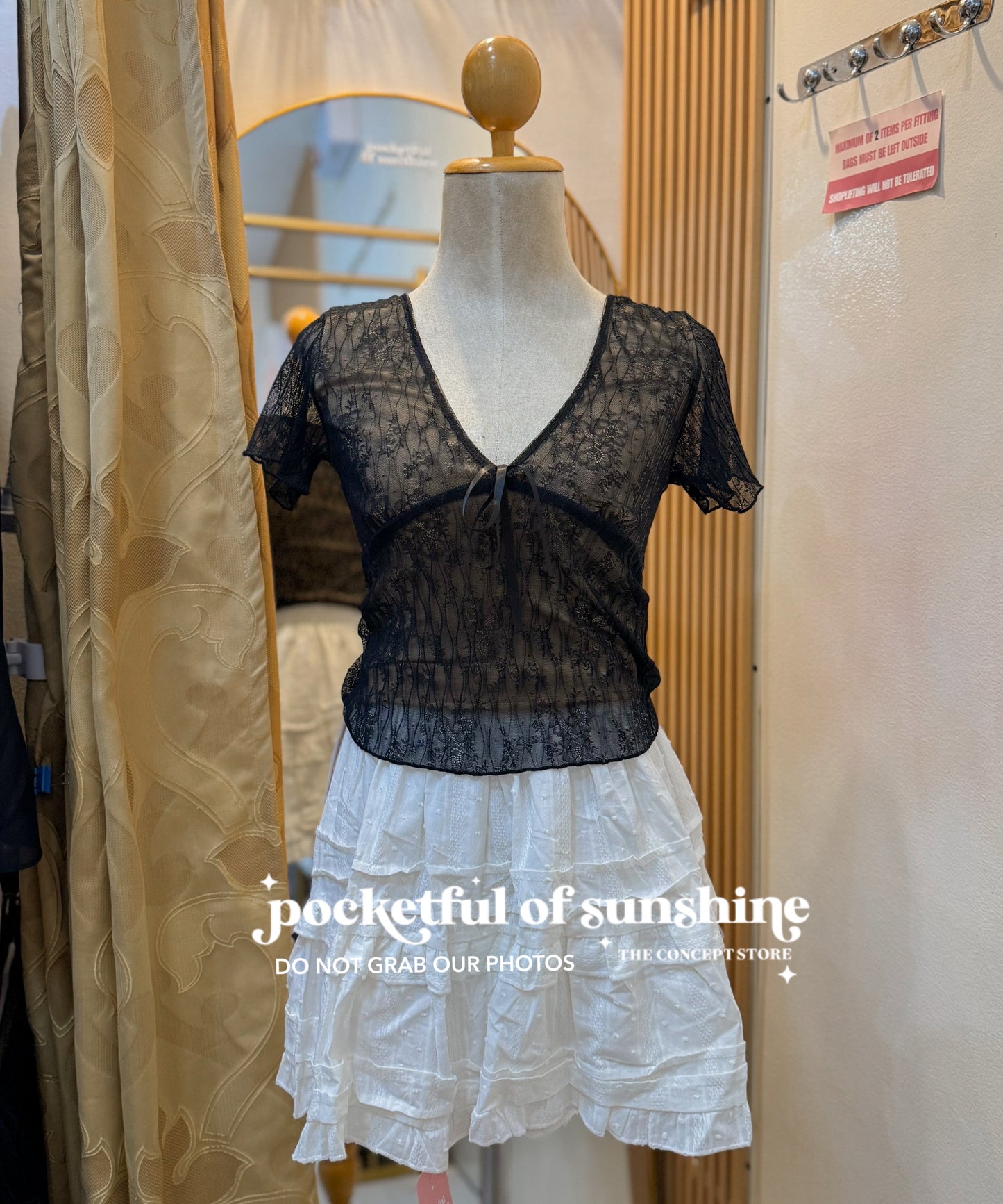 DW LACE BLOUSE TOP